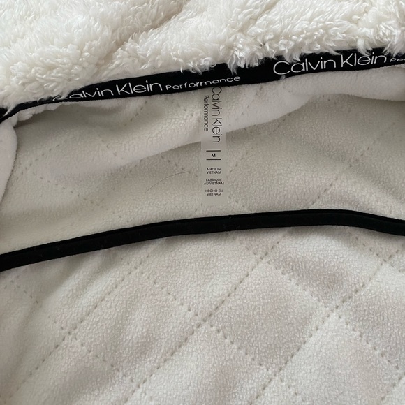 NEW w/ Tags Women’s Calvin Klein Fleece - Picture 9 of 11